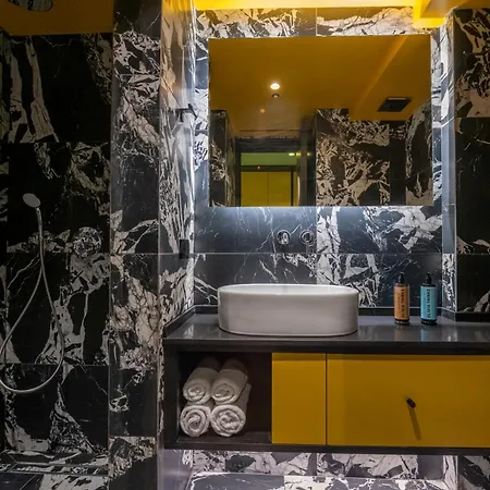 Hotel The Pal Living In A Concept Iraklio